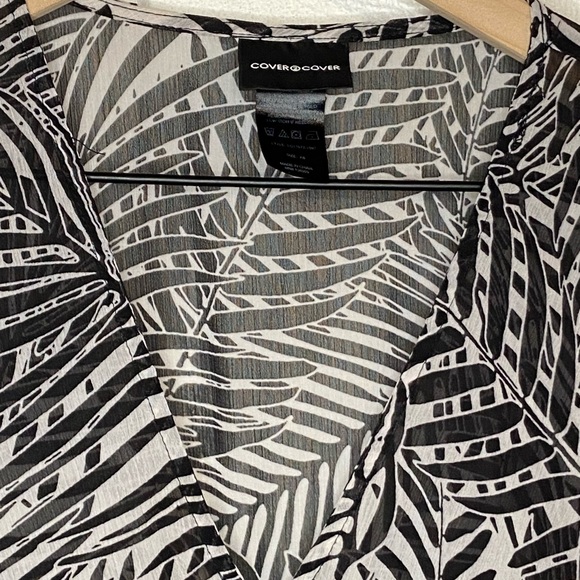 ⭐️ Cover 2 Cover Jungle Print Black White Leaf Print Beach Cover up size XS - Picture 4 of 6